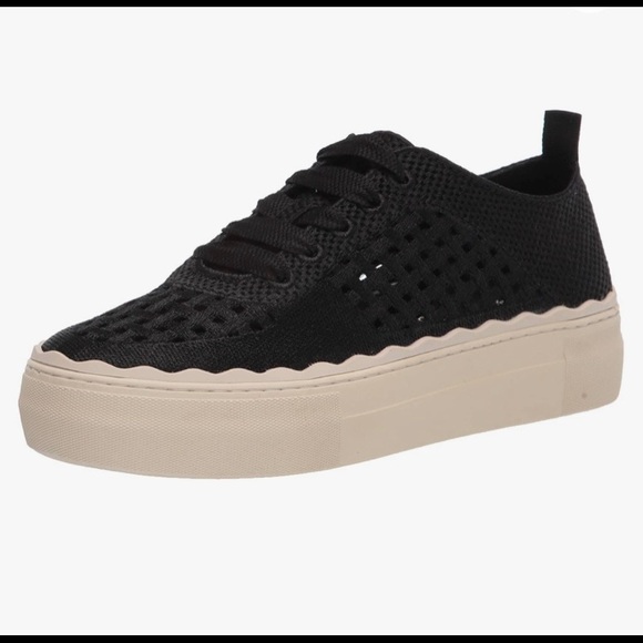 🆕🖤Vince Camuto “Jamminna” Sneaker🖤🆕 - Picture 4 of 10